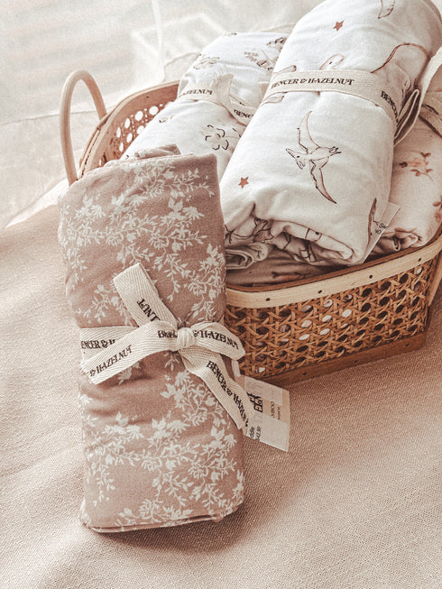 Bamboo Jersey Swaddle 包巾 - Alana